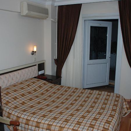 Hotel Grand Mark Isztambul Kültér fotó