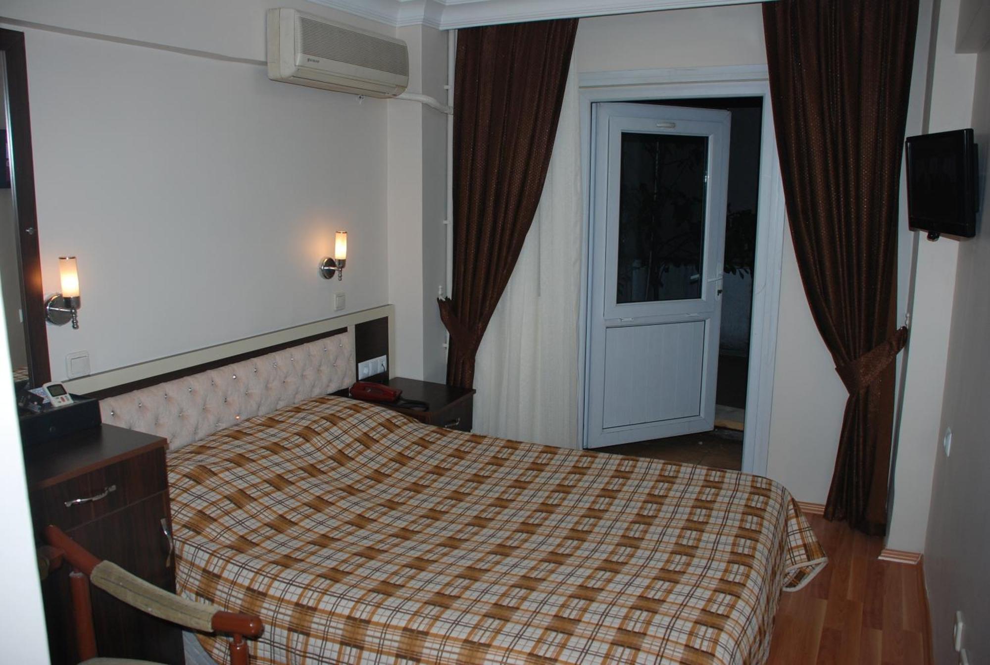 Hotel Grand Mark Isztambul Kültér fotó